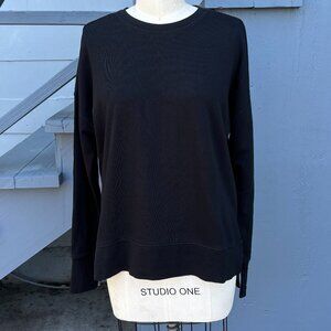 Black Sweaty Betty Sweatshirt, size M